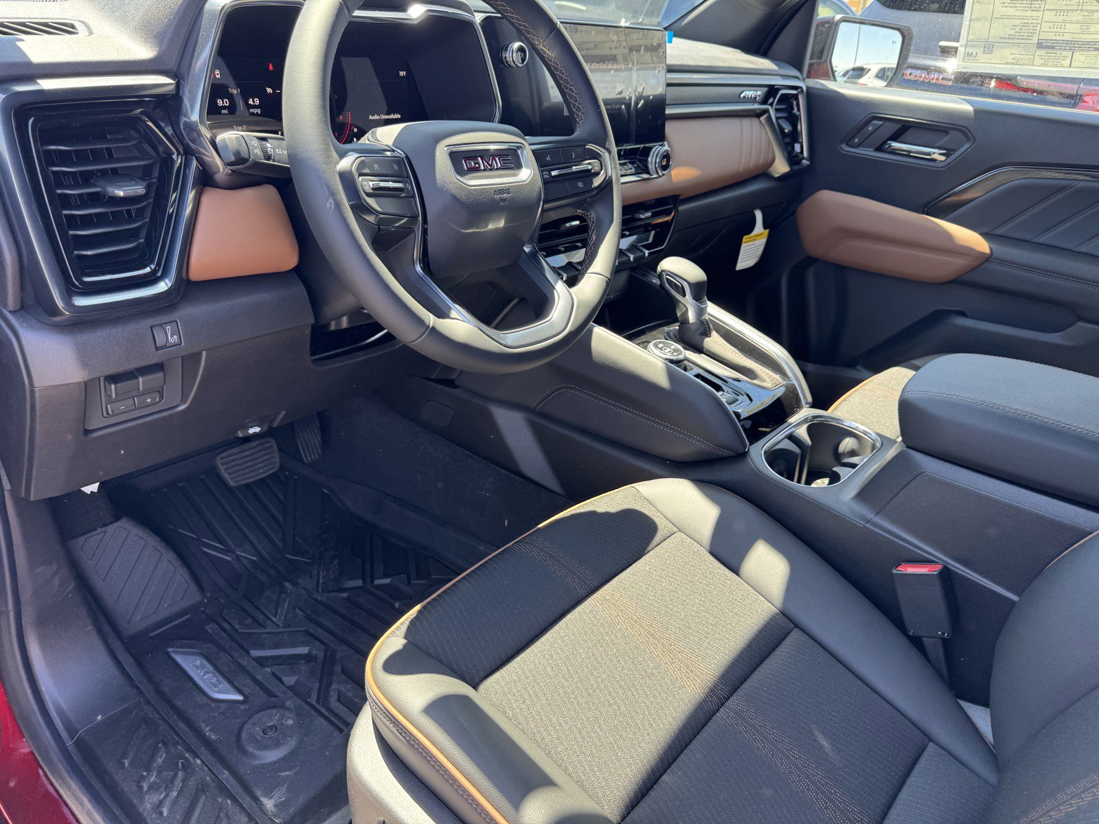 New 2026 GMC Canyon AT4 AWD/4WD image 15