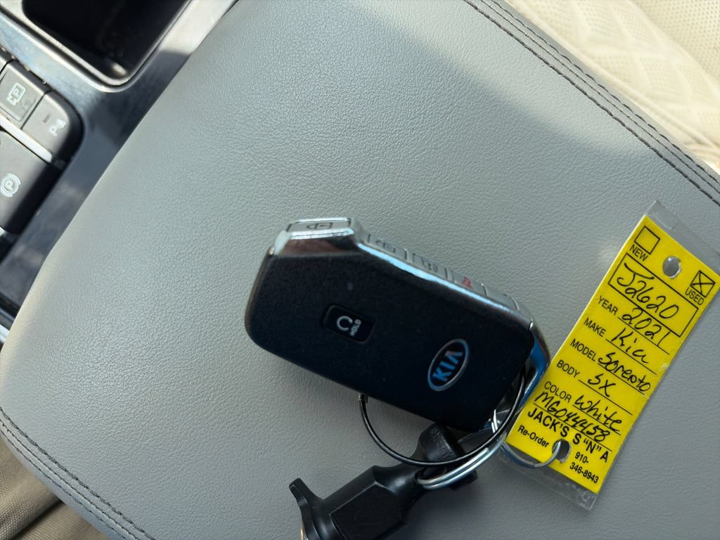 Used 2021 Kia Sorento SX FWD image 29