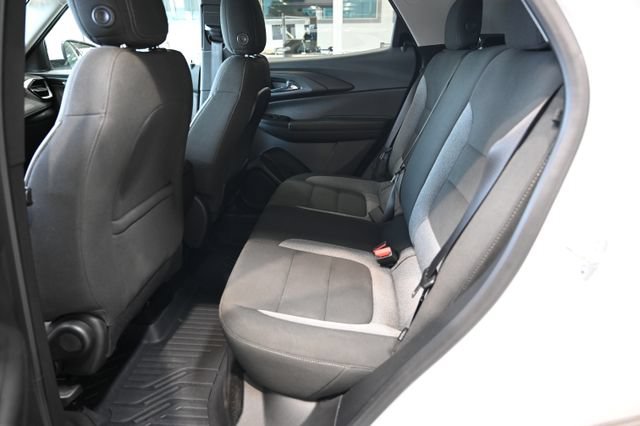 Certified 2025 Chevrolet TrailBlazer LT w/ LT Cold Weather Package FWD image 11