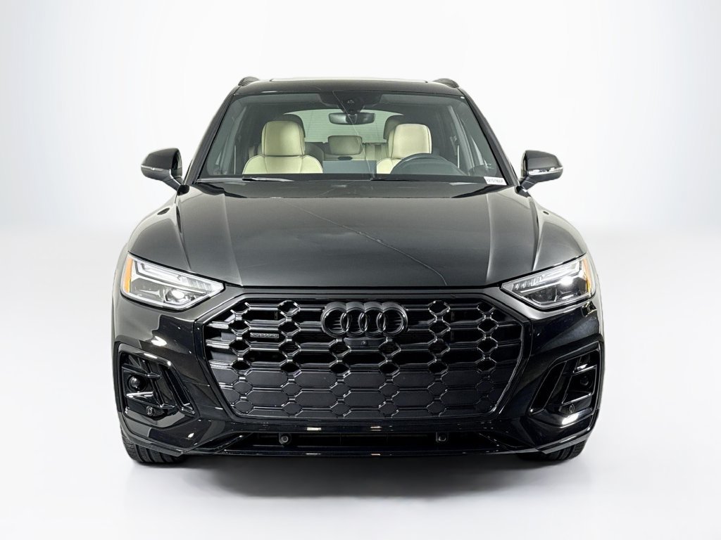 Used 2024 Audi Q5 e Premium Plus w/ Premium Plus Package AWD/4WD image 8