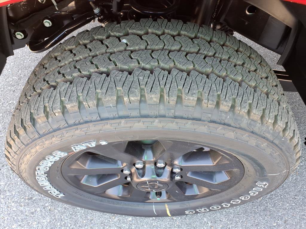 New 2026 RAM 2500 Laramie AWD/4WD image 11