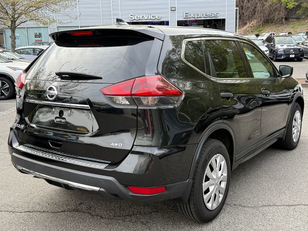 Used 2020 Nissan Rogue S AWD/4WD image 6