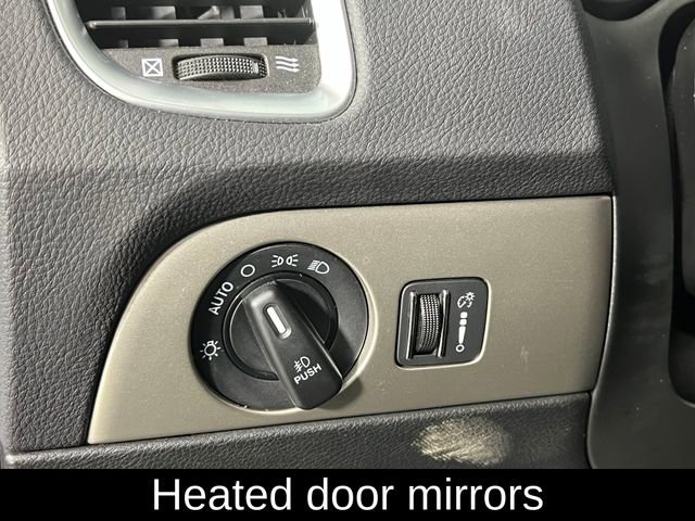 Used 2020 Dodge Durango AWD image 23