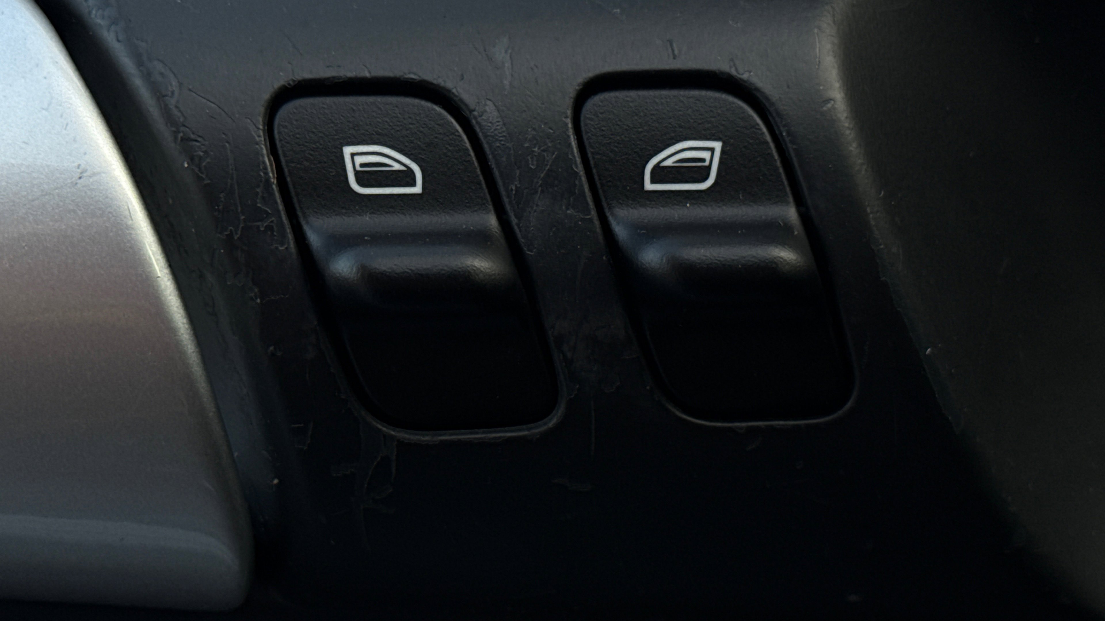 Used 2007 Porsche Cayman image 28