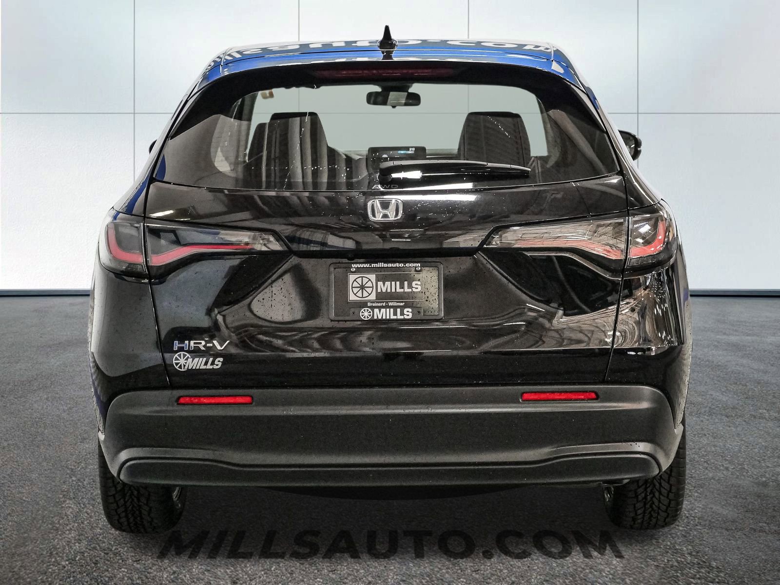 Used 2023 Honda HR-V LX image 6