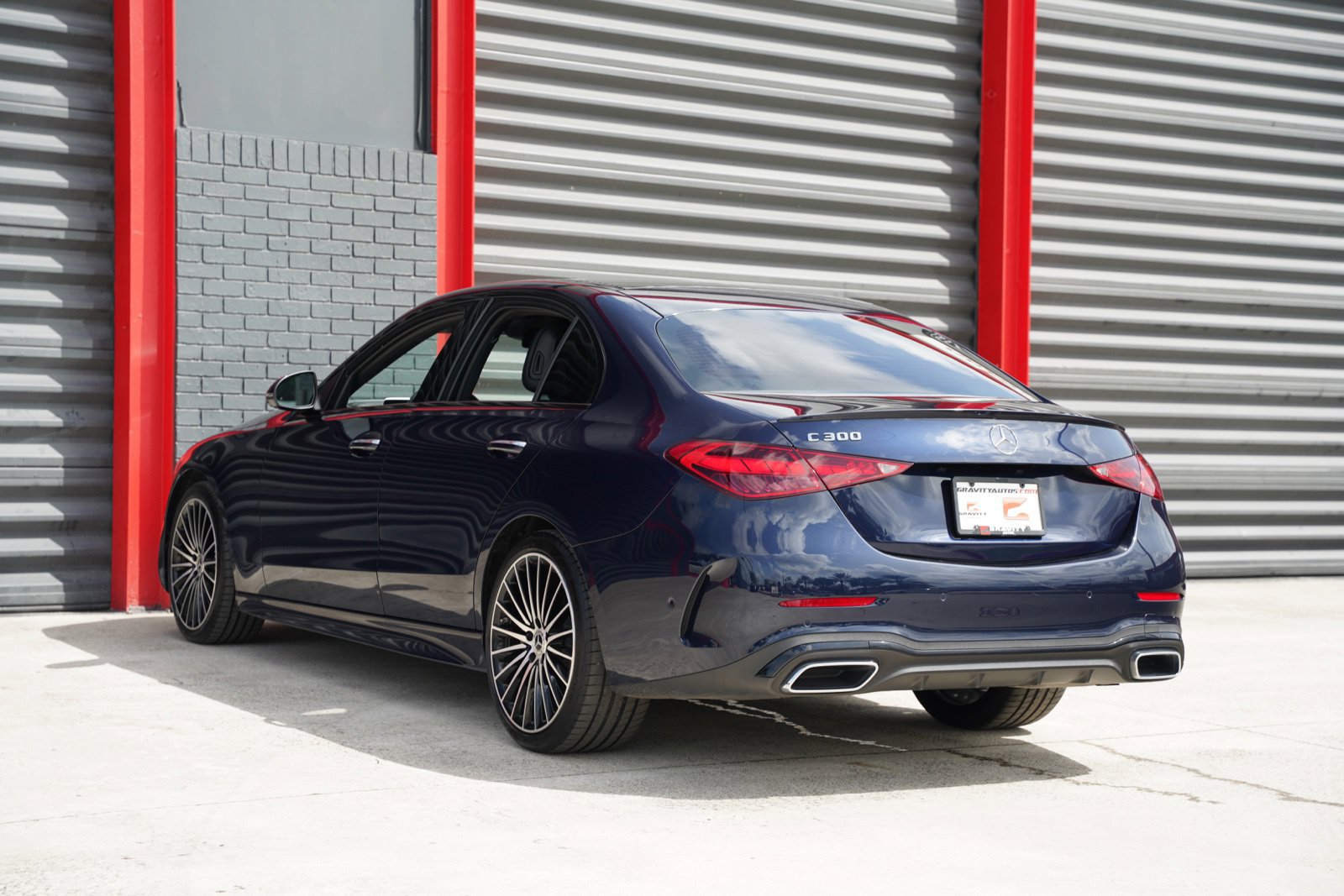 Used 2023 Mercedes-Benz C 300 Sedan image 4