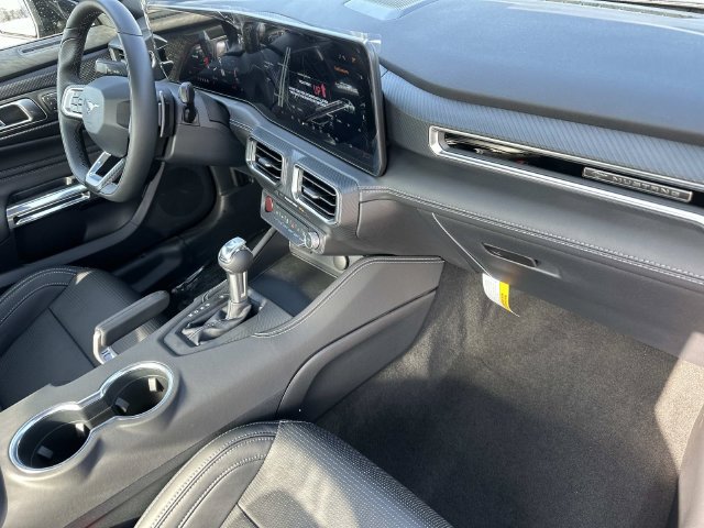 Used 2026 Ford Mustang GT Premium w/ GT Performance Package RWD image 37