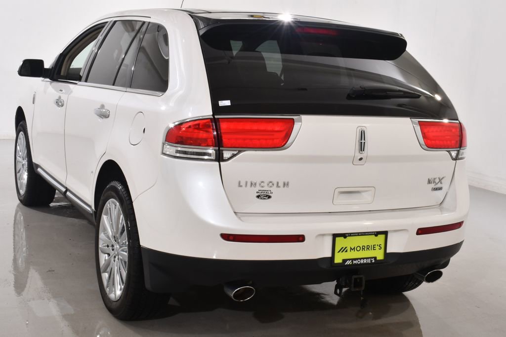 Used 2015 Lincoln MKX AWD w/ Equipment Group 102A image 14