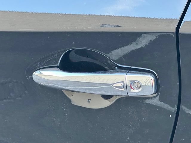 Used 2020 Nissan Murano SL w/ Moonroof Package AWD/4WD image 10