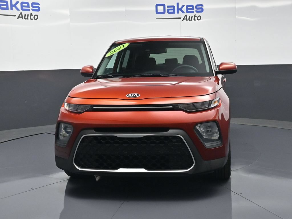 Certified 2021 Kia Soul S FWD image 3