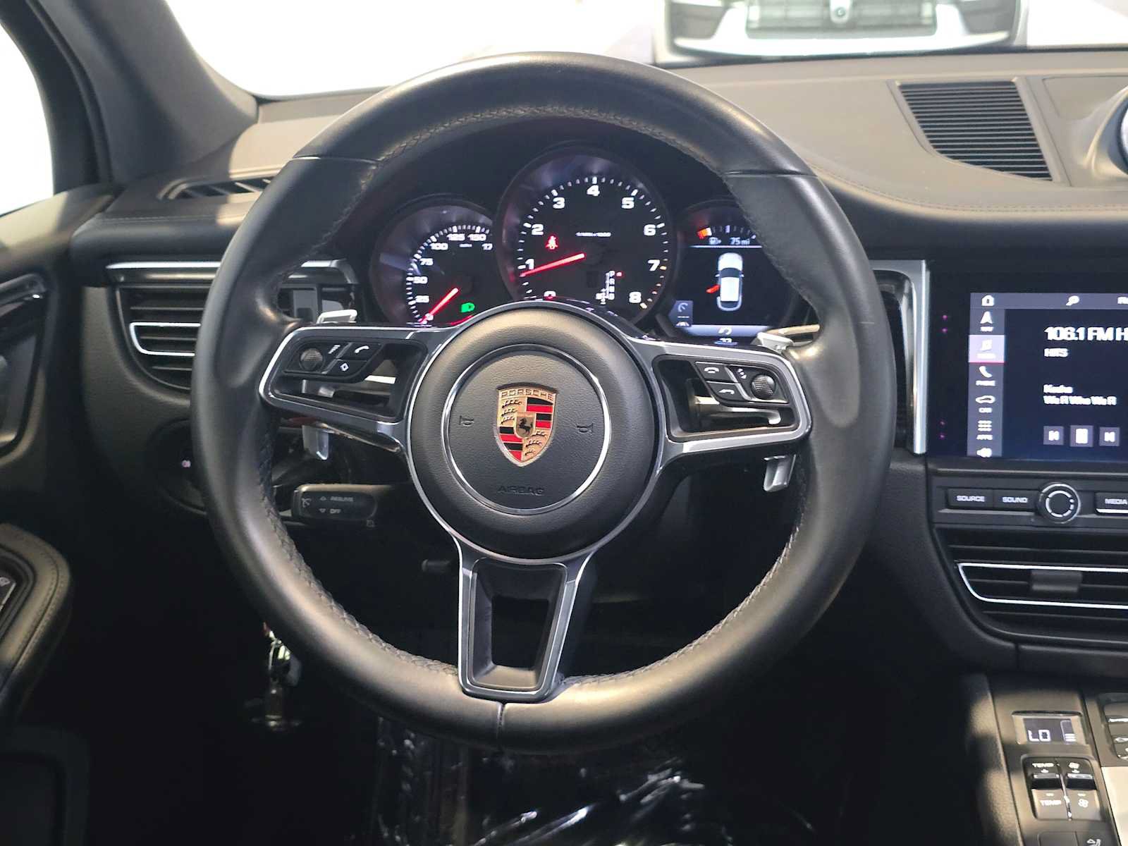 Used 2020 Porsche Macan AWD/4WD image 21