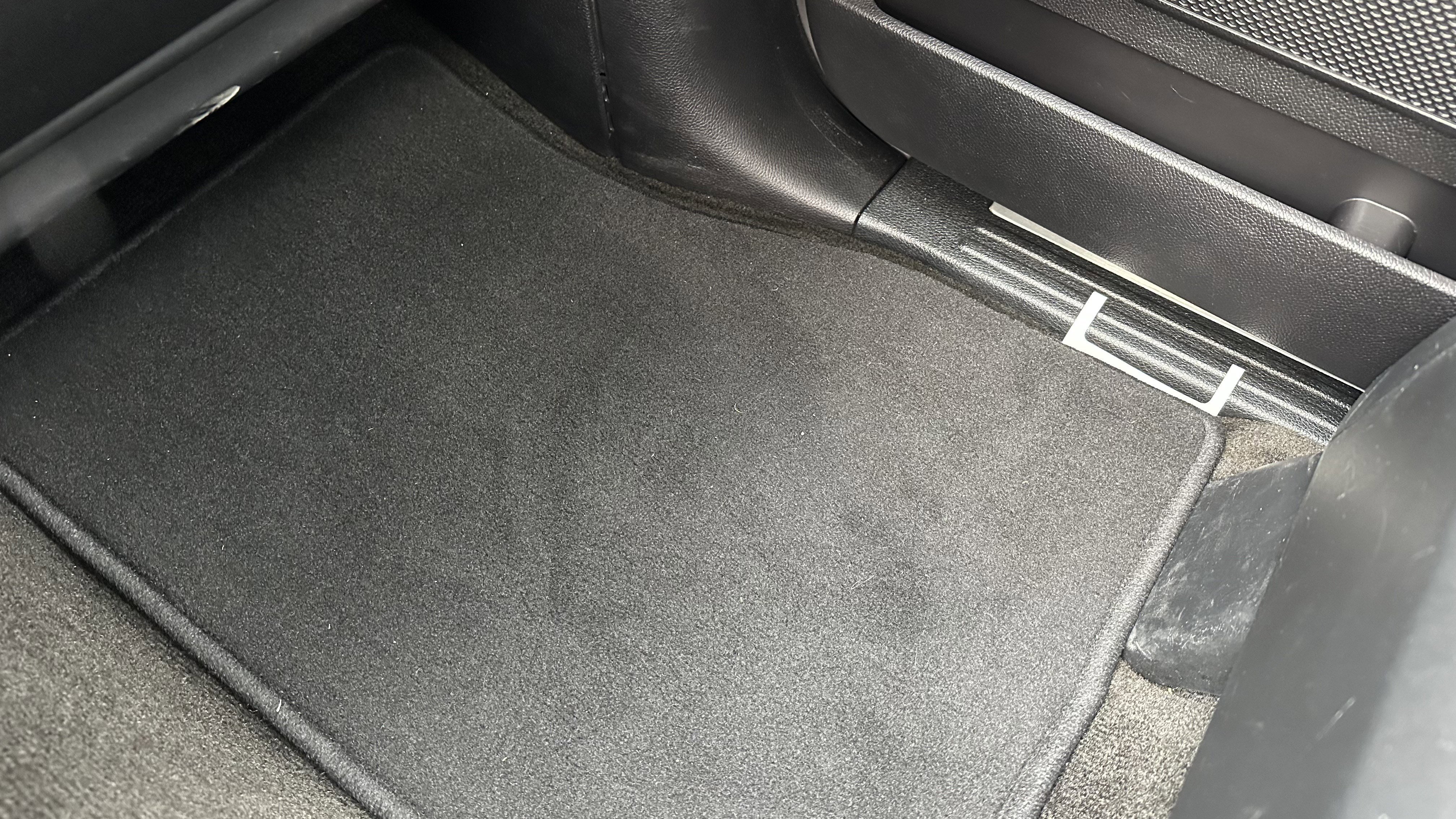 Used 2017 Lincoln Navigator Select image 29