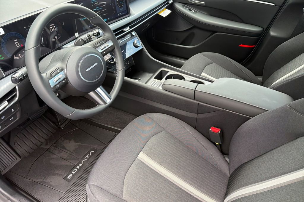 New 2026 Hyundai Sonata SEL FWD image 8