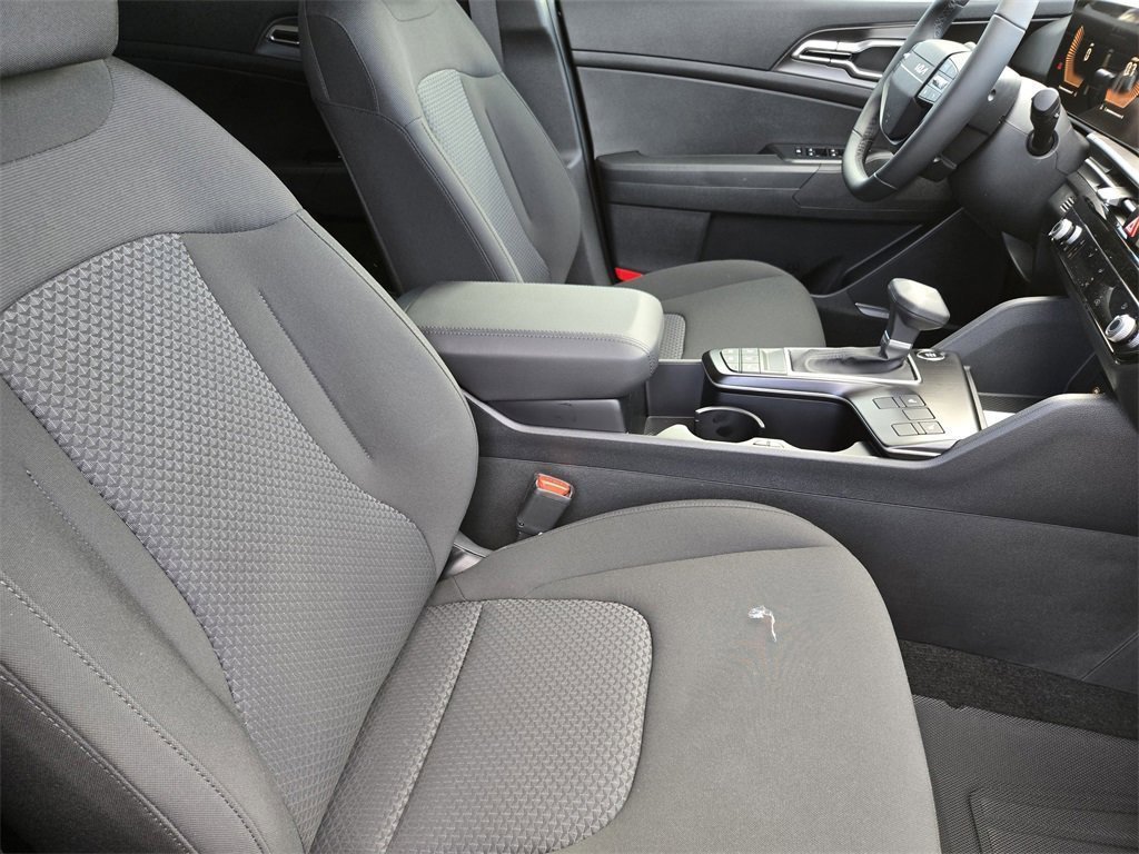 New 2026 Kia Sportage LX w/ LX Convenience Package image 26