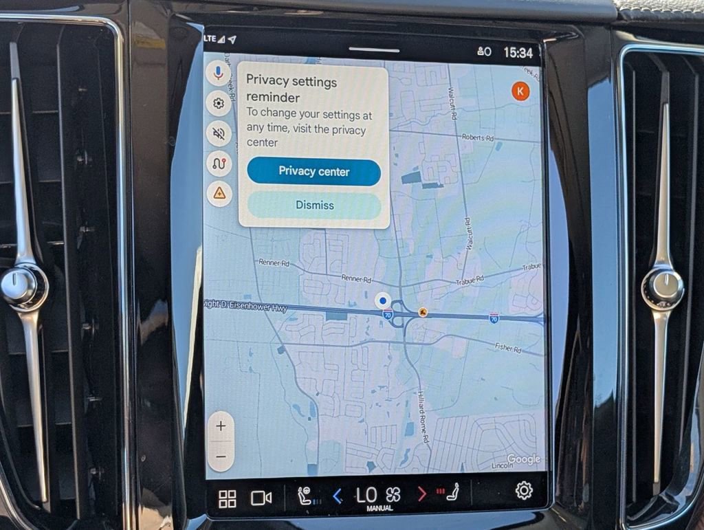 Used 2023 Volvo XC60 B6 Ultimate w/ Climate Package image 8