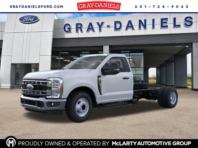 New 2026 Ford F350 XL w/ XL Chrome Package