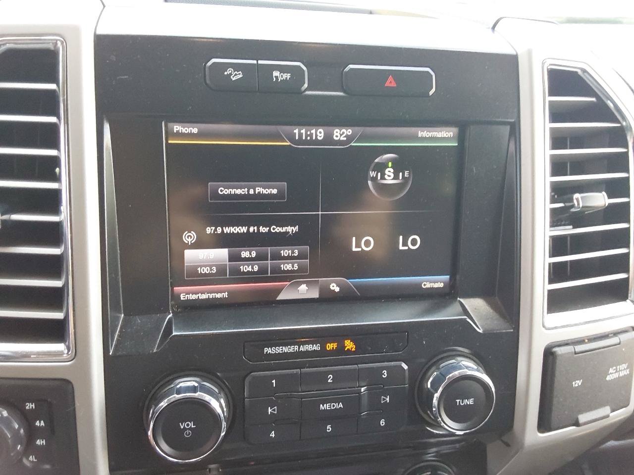 Used 2015 Ford F150 Lariat AWD/4WD image 21
