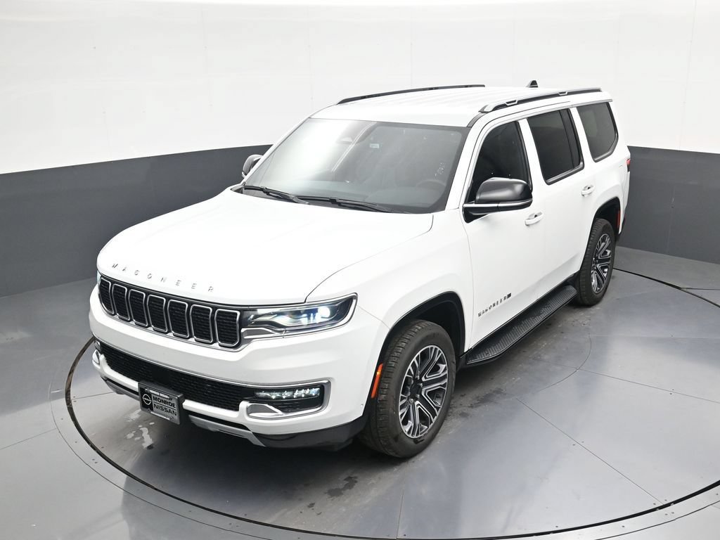 Used 2024 Jeep Wagoneer Series II w/ Flexible Seating Group RWD image 33