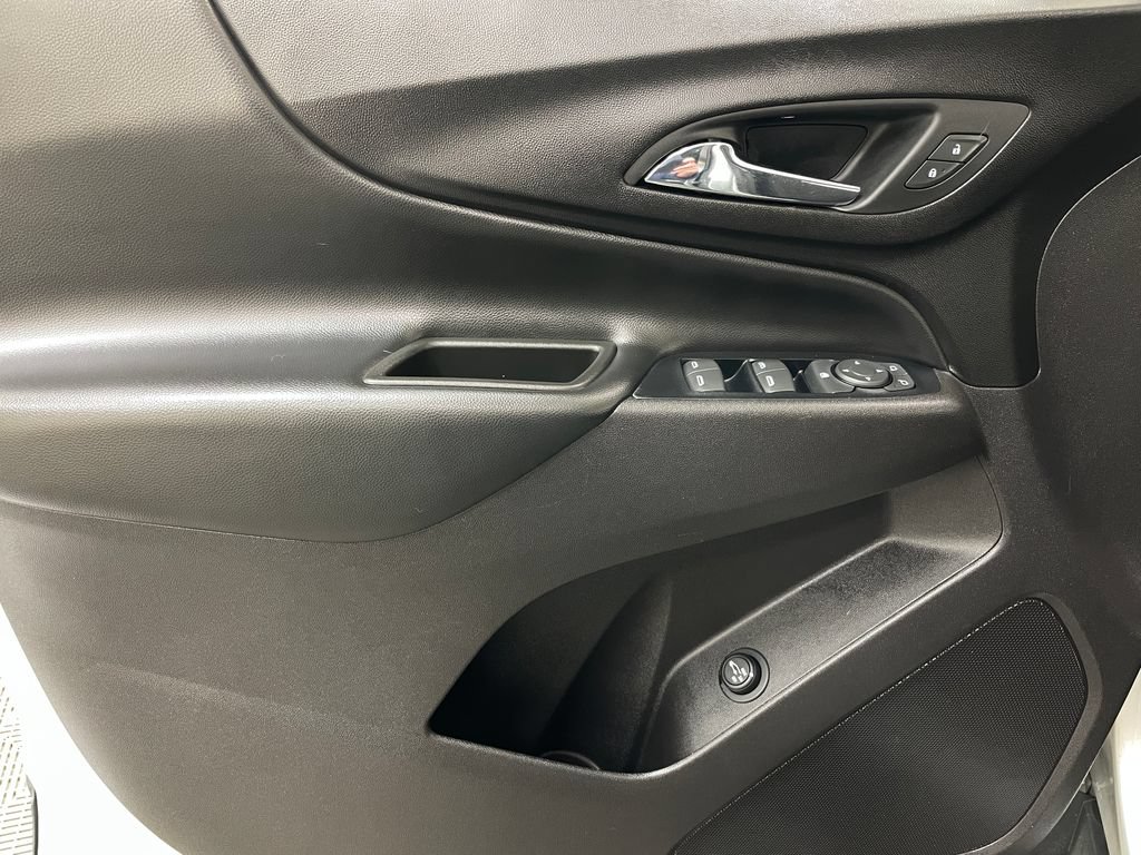 Used 2019 Chevrolet Equinox LT AWD/4WD image 23