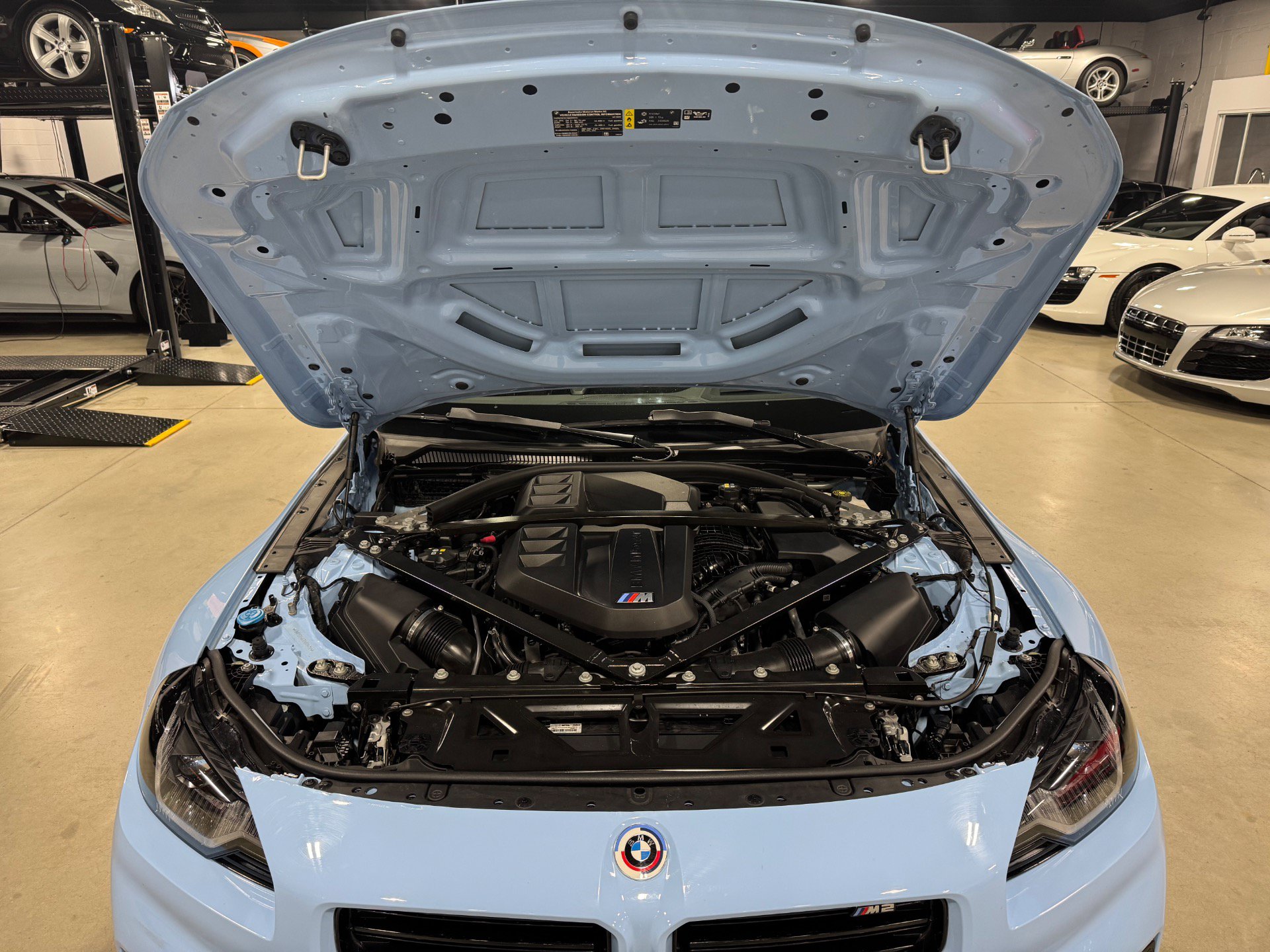 Used 2023 BMW M2 w/ Lighting Package RWD image 75