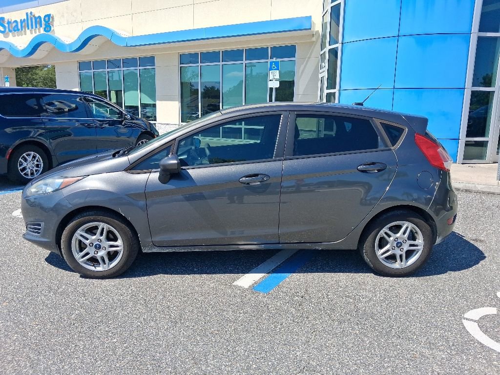 Used 2019 Ford Fiesta SE FWD image 4
