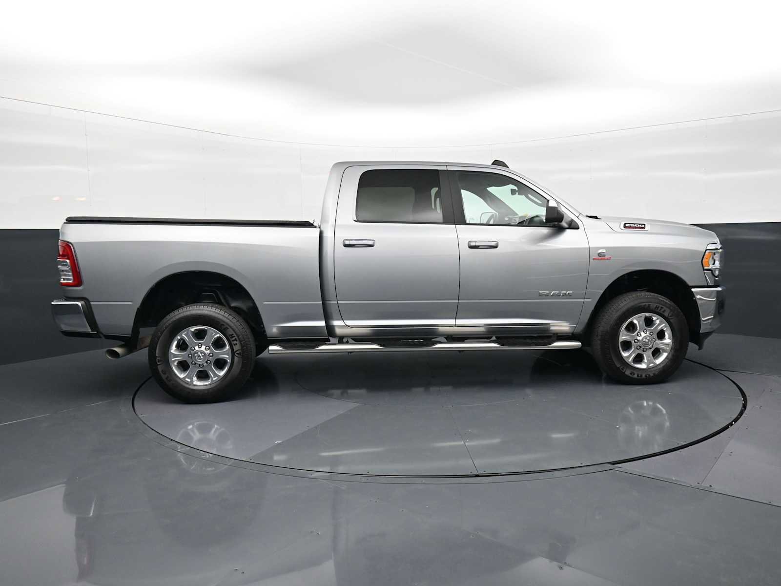 Used 2021 RAM 2500 Big Horn w/ Level 1 Equipment Group image 4