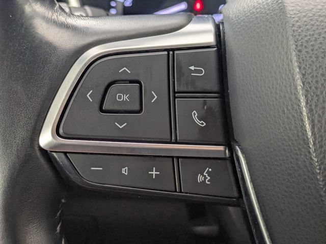 Used 2021 Toyota Highlander XSE AWD/4WD image 15