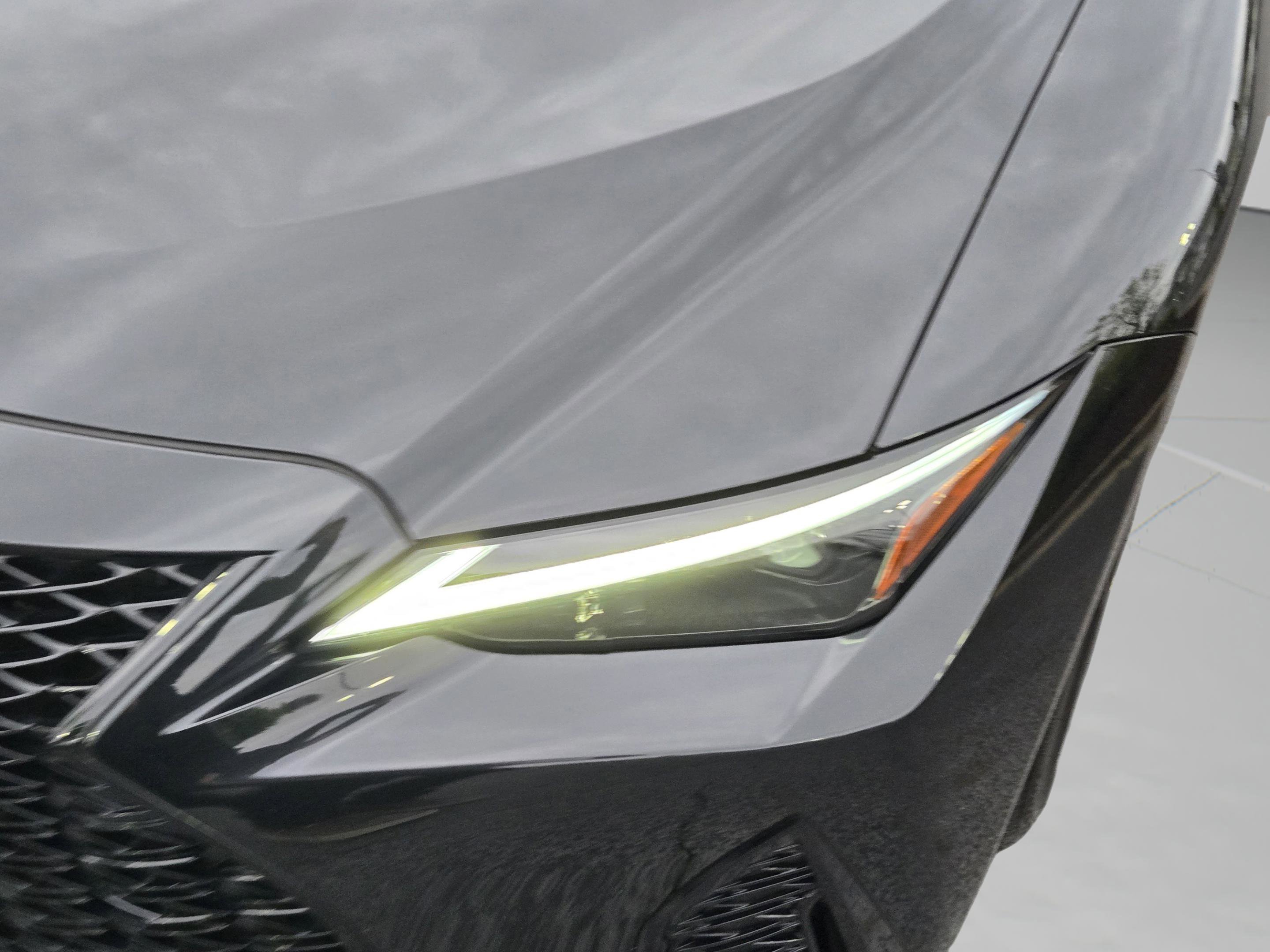 Used 2025 Lexus IS 350 F Sport w/ Accessory Package RWD image 32