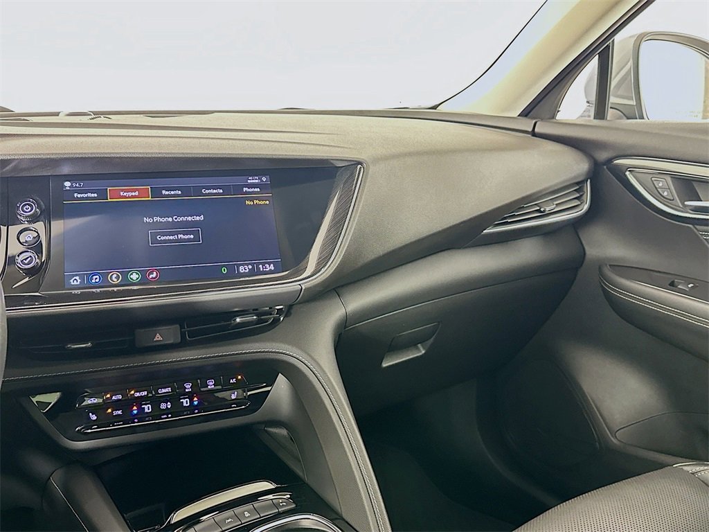 Used 2022 Buick Envision Essence w/ Safety Package image 27