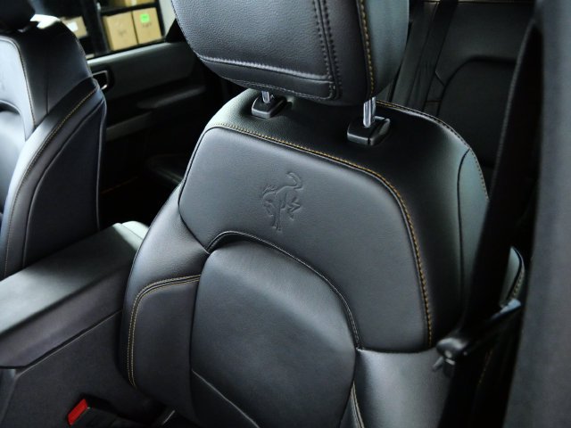 Certified 2023 Ford Bronco Badlands AWD/4WD image 18