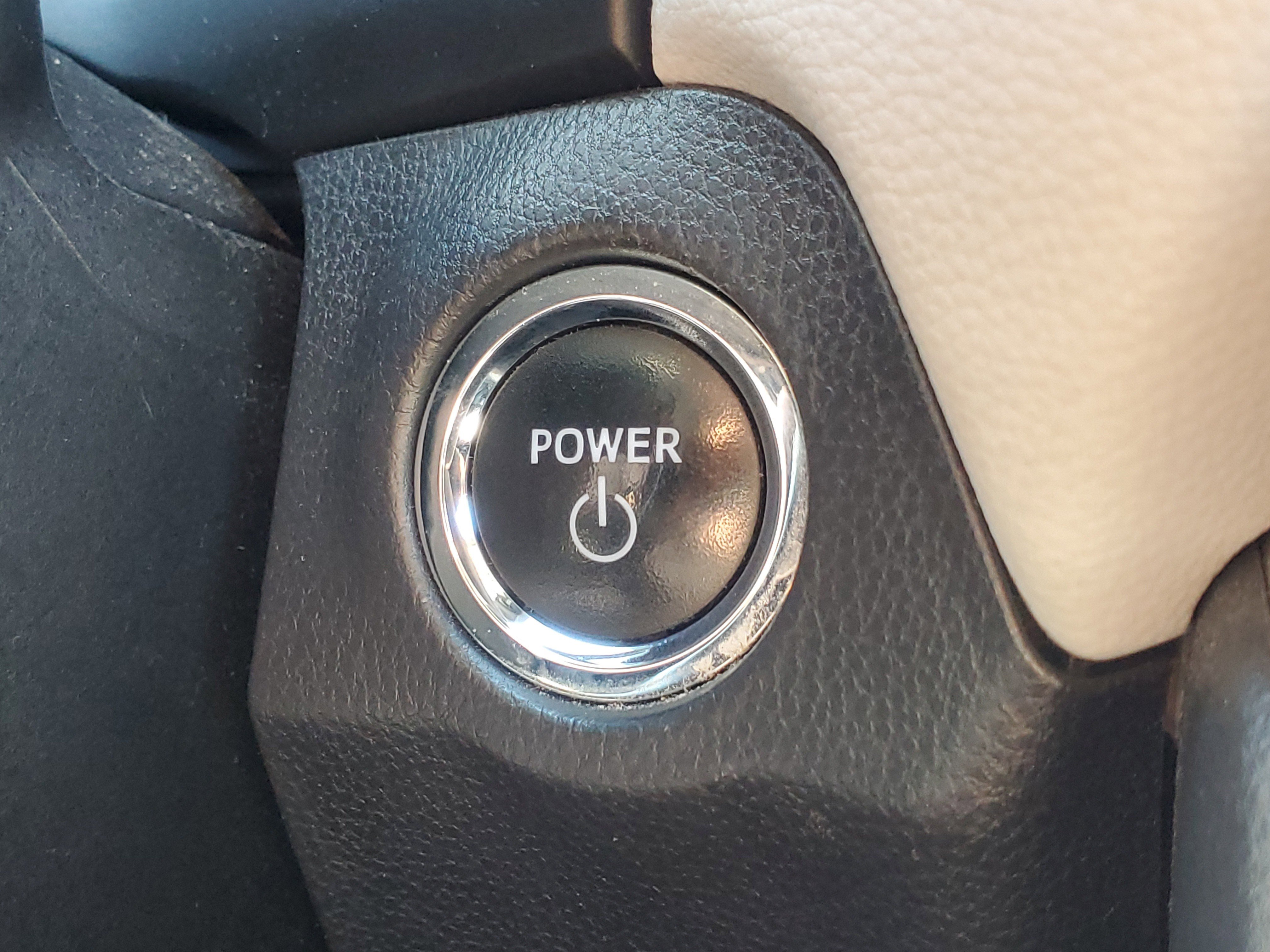 Used 2024 Toyota RAV4 XLE image 22