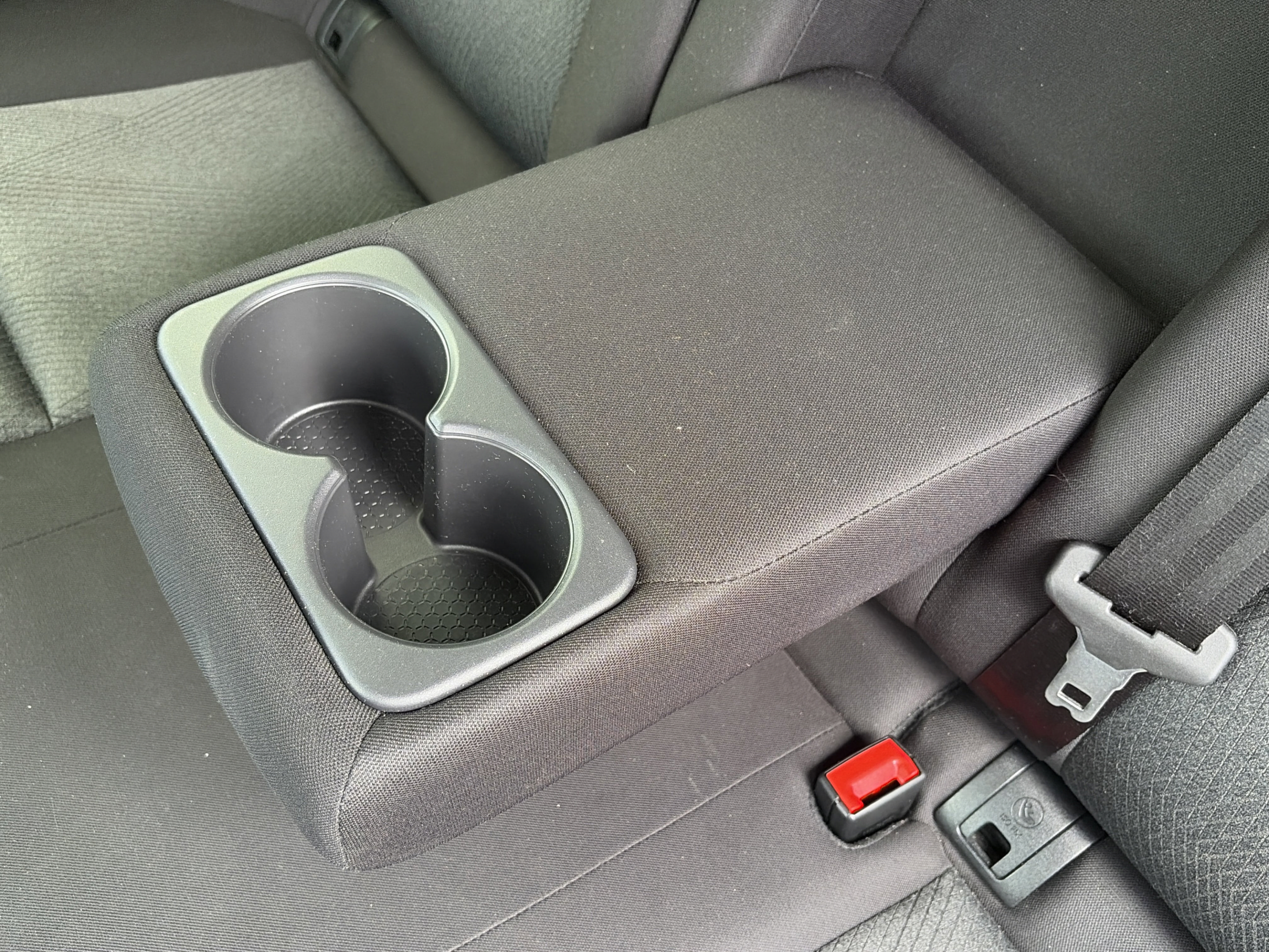 Used 2024 Nissan Rogue SV FWD image 25