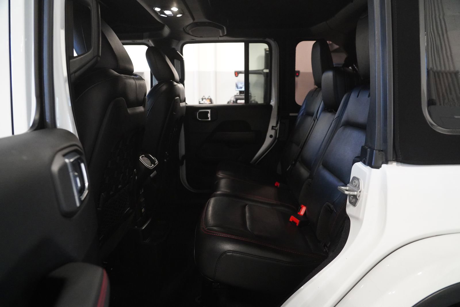 Used 2021 Jeep Wrangler Unlimited Rubicon image 14