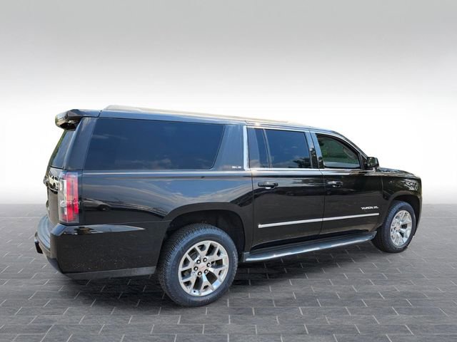 Used 2017 GMC Yukon XL SLE w/ SLE Value Package RWD image 5