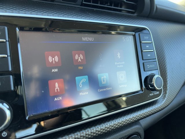 Used 2020 Nissan Kicks S FWD image 14