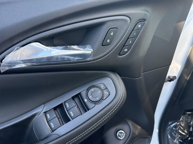 New 2026 Buick Encore GX Avenir w/ Avenir Technology Package image 10
