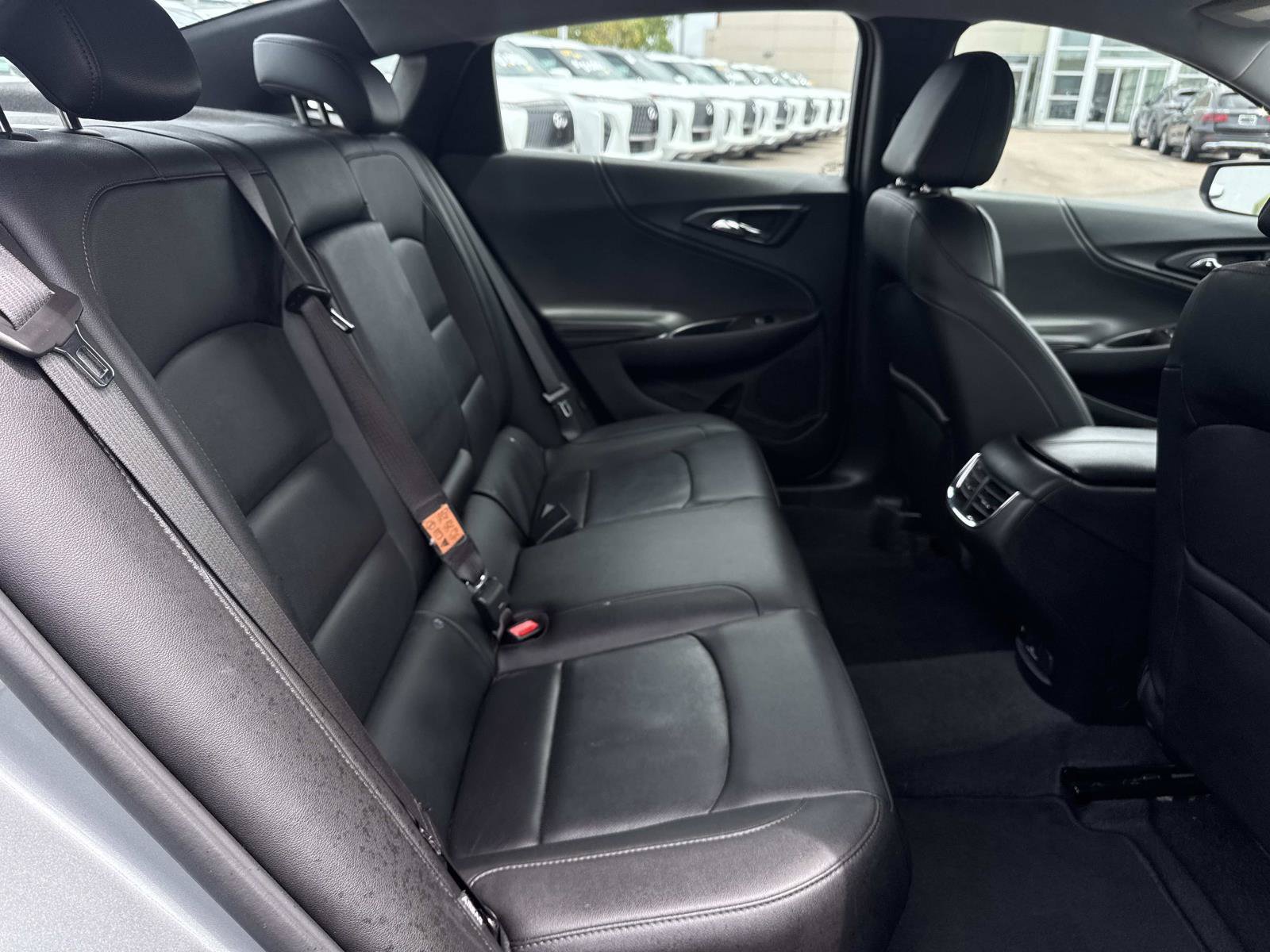 Used 2024 Chevrolet Malibu LT FWD image 9