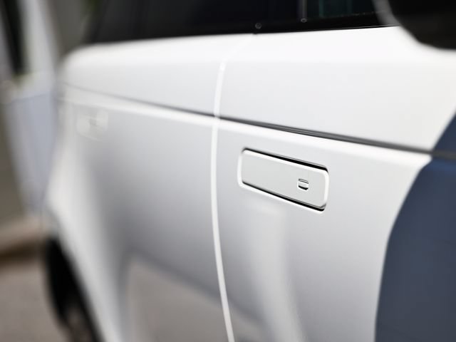 New 2026 Land Rover Range Rover Velar Belgravia AWD/4WD image 13