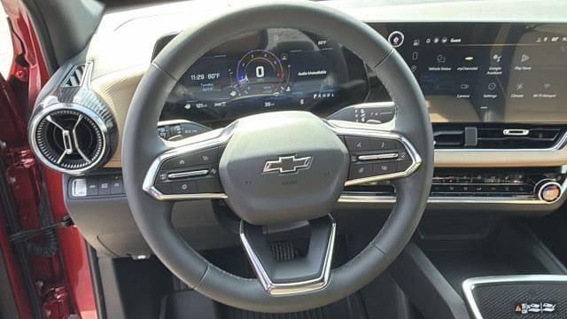 New 2026 Chevrolet Equinox ACTIV w/ Convenience Package III AWD/4WD image 13