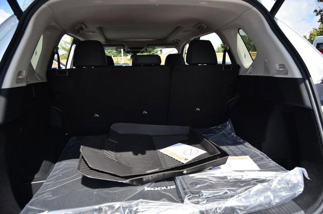 New 2026 Nissan Rogue SV w/ SV Premium Package image 25