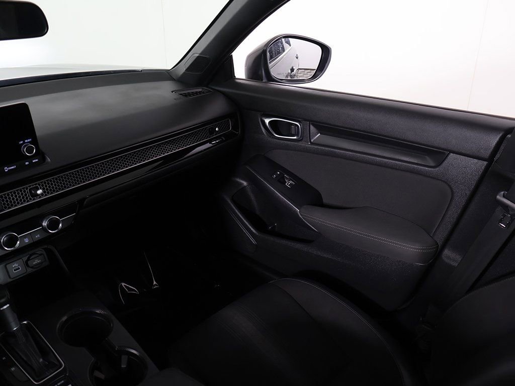 Used 2024 Honda Civic Sport image 32