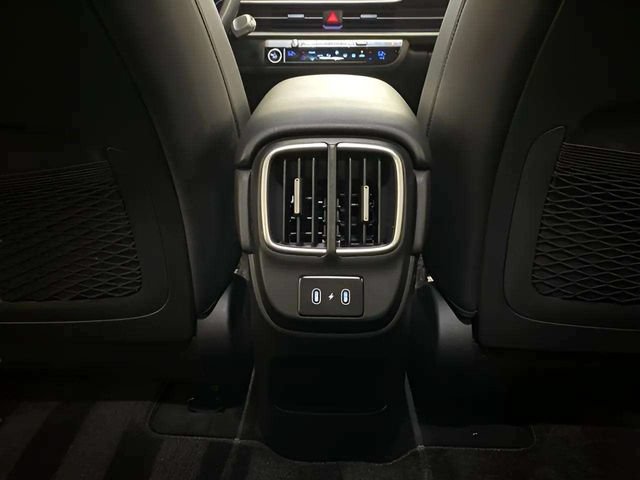 Used 2025 Hyundai Ioniq 6 SEL RWD image 71