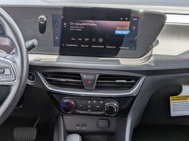 Used 2024 Buick Encore GX Sport Touring AWD/4WD image 17