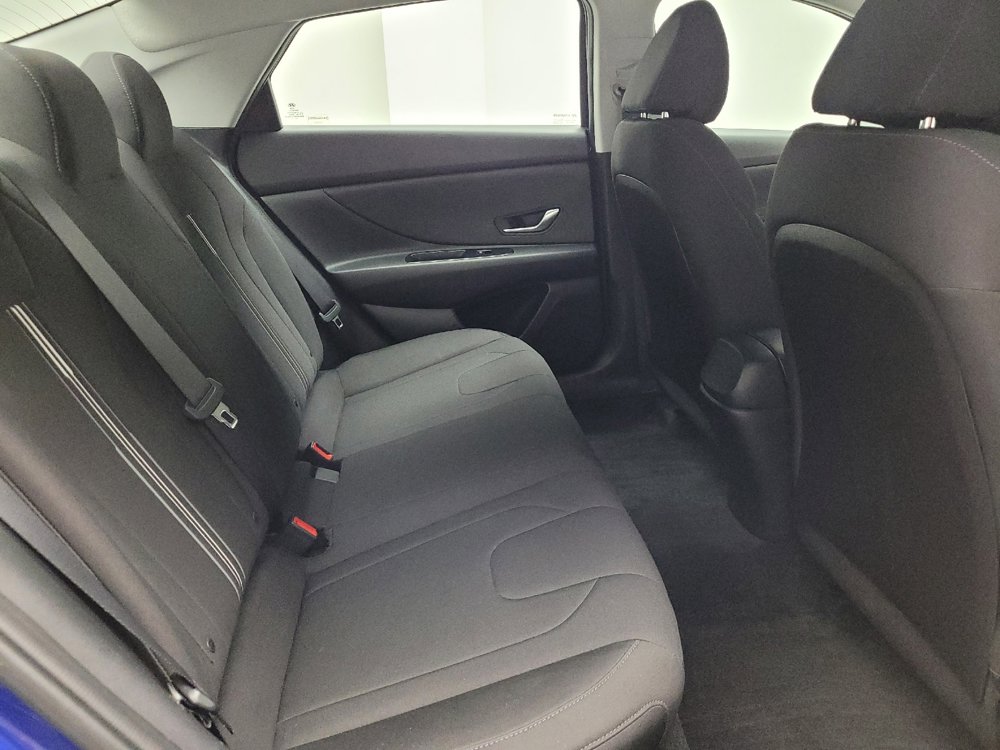 Used 2021 Hyundai Elantra SEL w/ Cargo Package FWD image 19