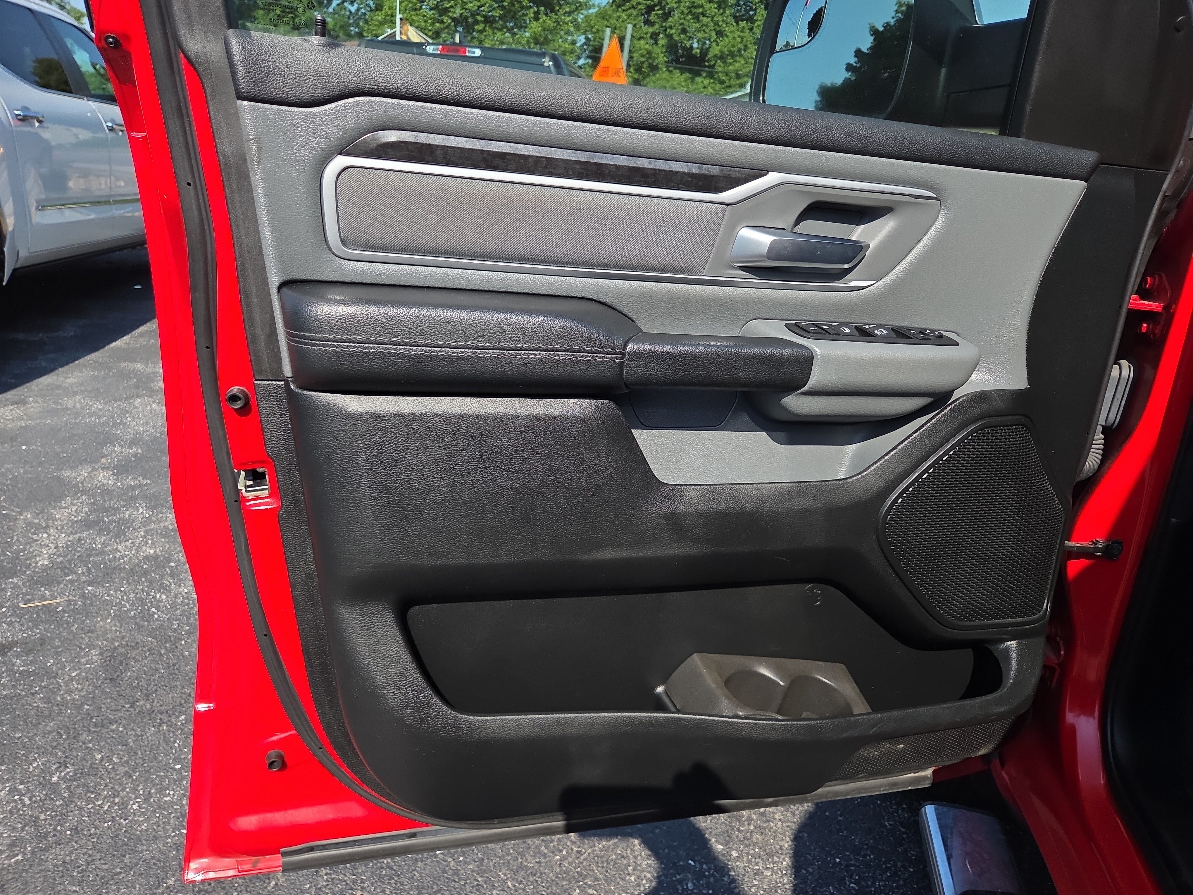 Certified 2020 RAM 1500 Big Horn AWD/4WD image 15