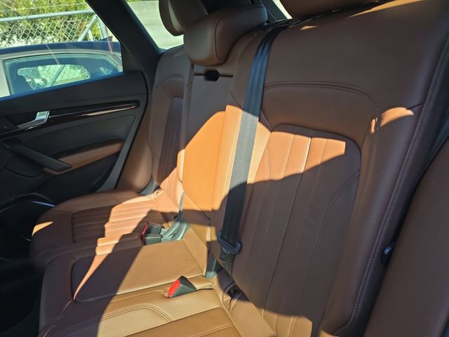 Used 2018 Audi Q5 2.0T Premium Plus w/ Premium Plus Package image 11