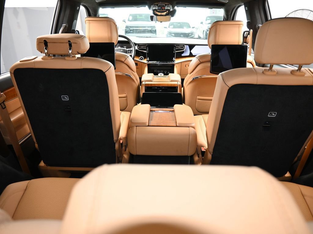 Used 2022 Jeep Grand Wagoneer Series III w/ Rear Seat Video Group 1 image 47