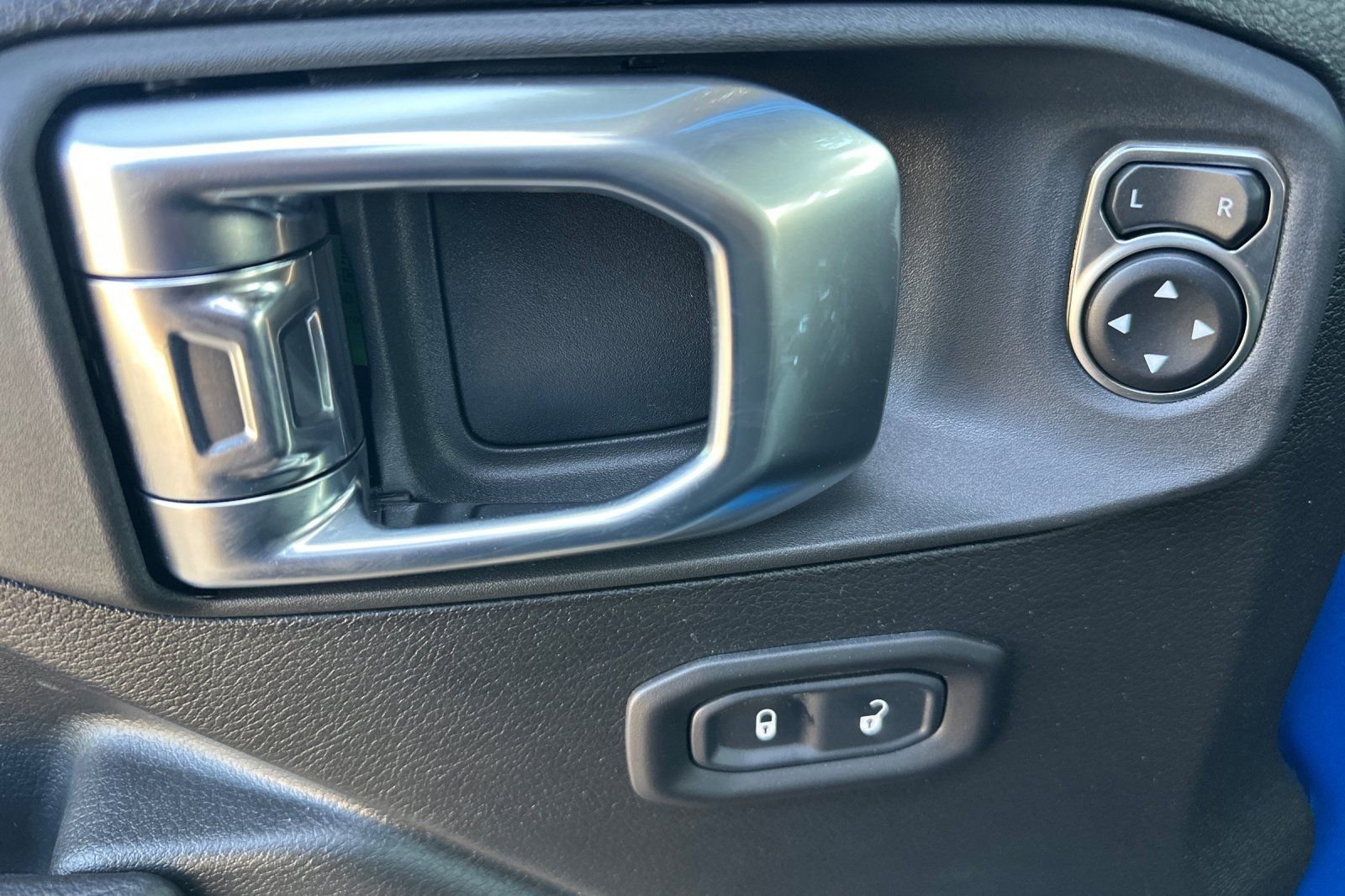 New 2026 Jeep Wrangler Sport S image 8