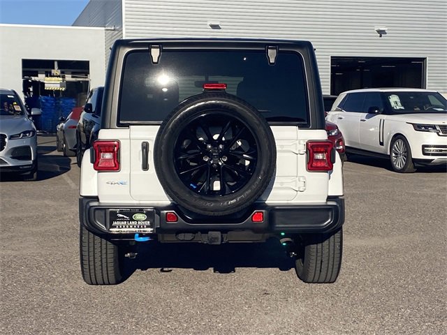 Used 2023 Jeep Wrangler Unlimited Sahara image 29