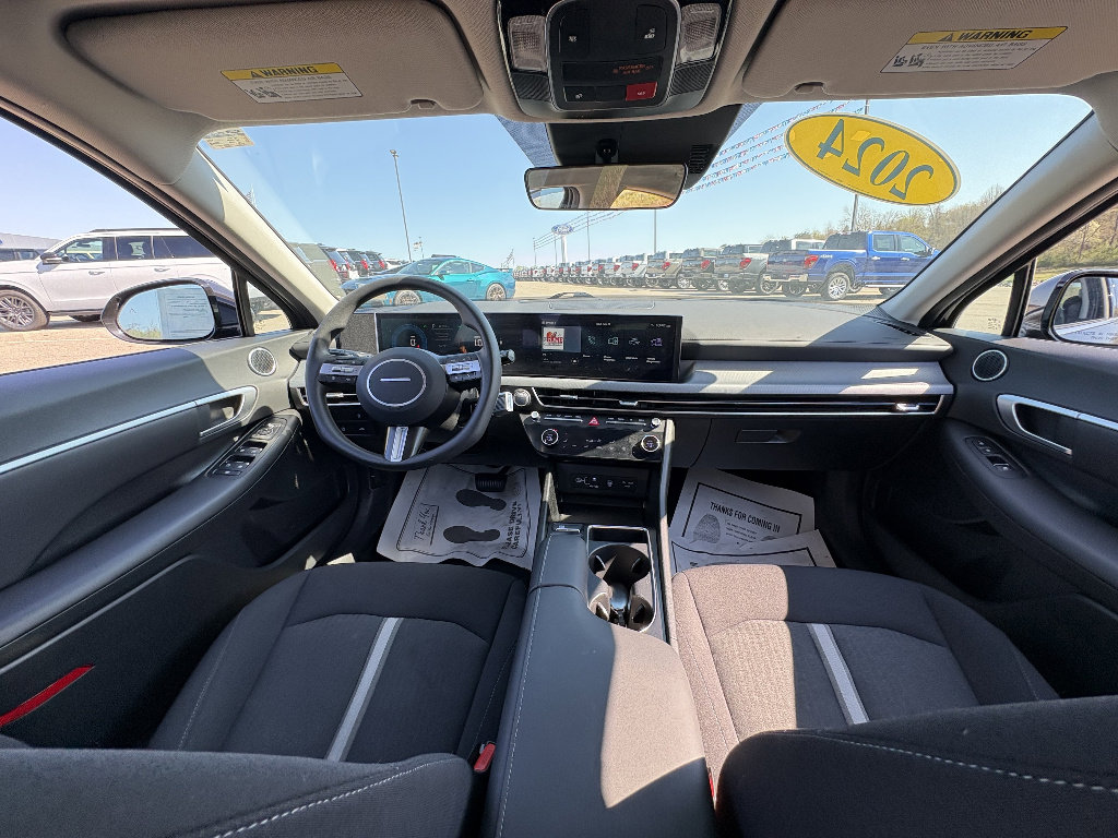 Used 2024 Hyundai Sonata SEL AWD/4WD image 19